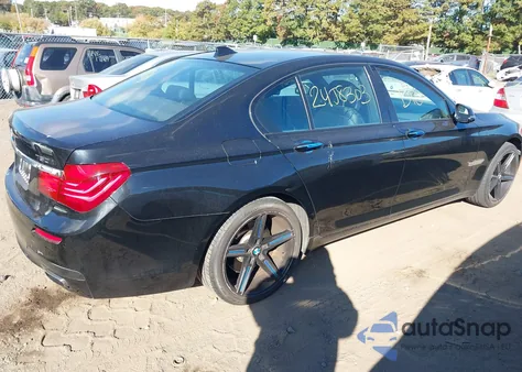 2013 BMW 740I из США, поврежденный, VIN WBAYA6C53DC995336